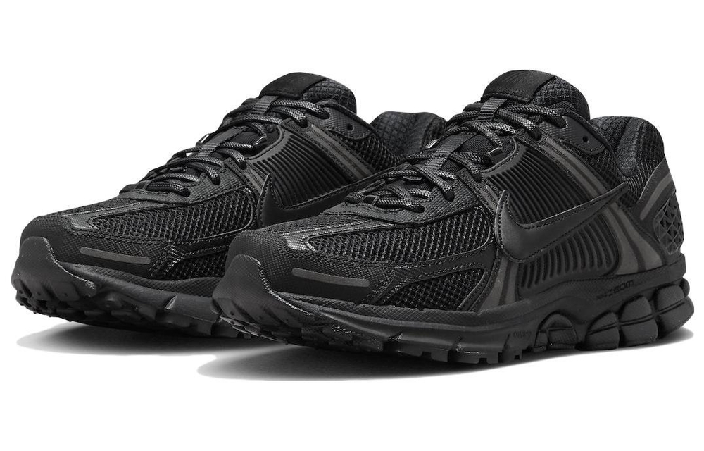Кроссовки Nike Air Zoom Vomero 5