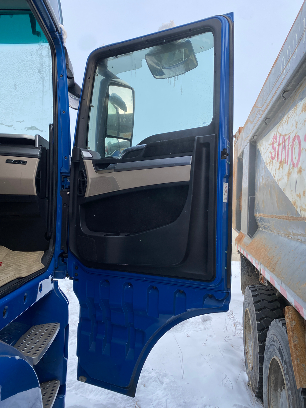 MAN TGX 4x2 Седельный тягач 18.500 4X2 LLS (Дизельный, 12,4 л, 500 л.с., МТ)