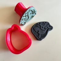 Штамп с вырубкой "Кит"