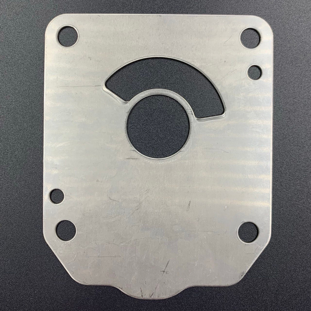 Пластина помпы охлаждения Honda BF175-225 (Honda)