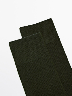Massimo Dutti Высокие носки в тонкий рубчик, хаки