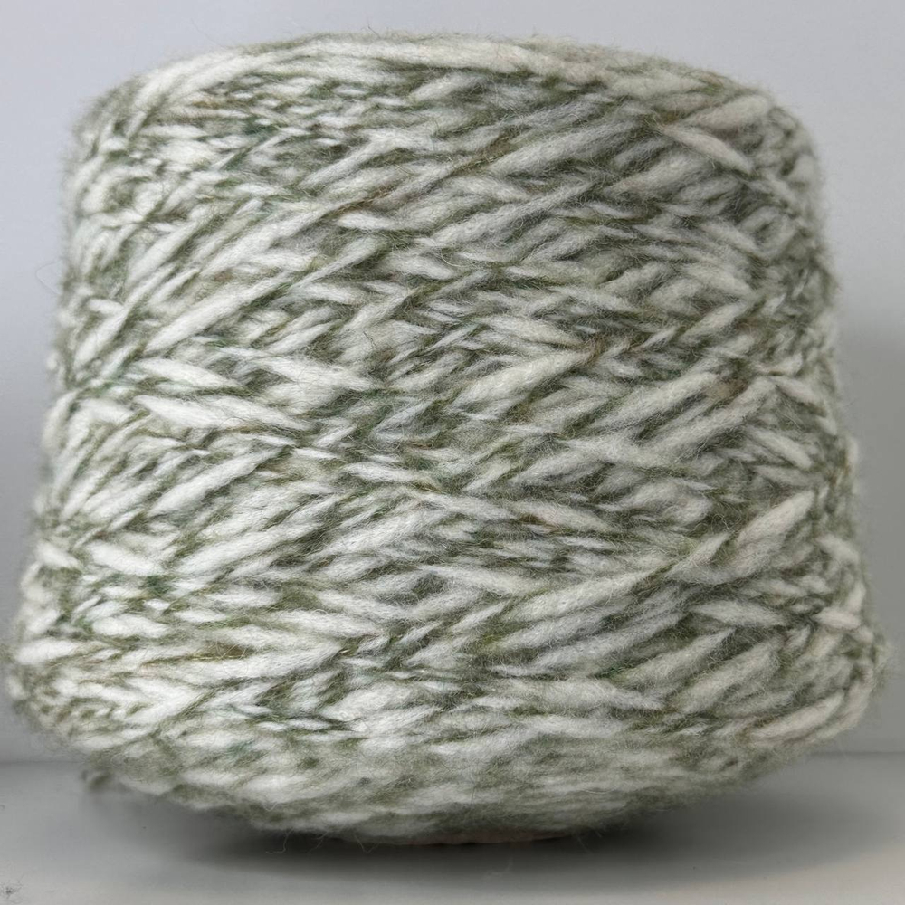 CREPES - Pecci Filati; 60% меринос,15% альпака, 25% п/а; 150м/100гр; col. 41573, цвет: белый, зелёный; S715