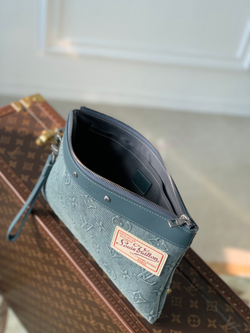 Louis Vuitton Pochette To-Go