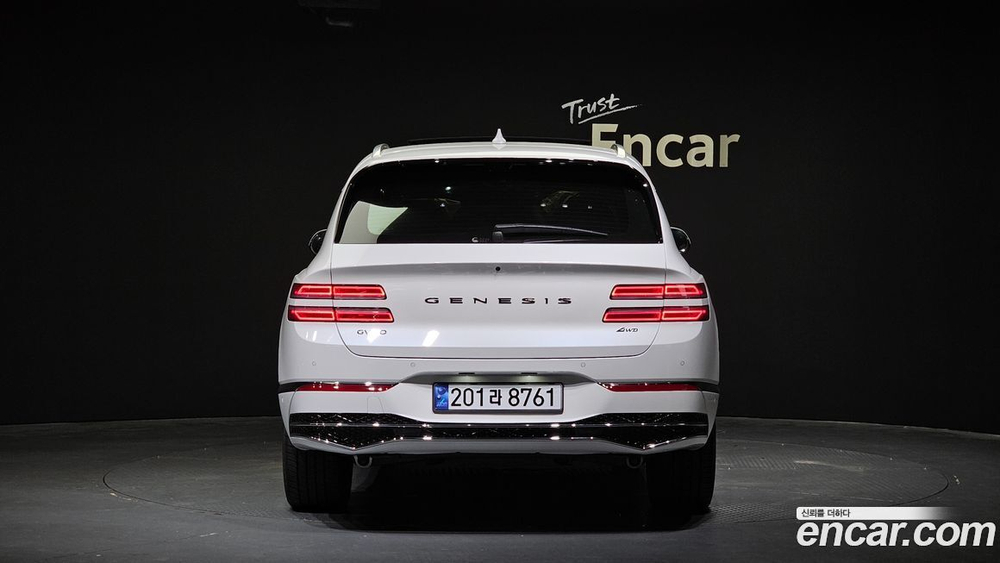 Genesis GV80 2.5T Бензин 2WD (06.2024)