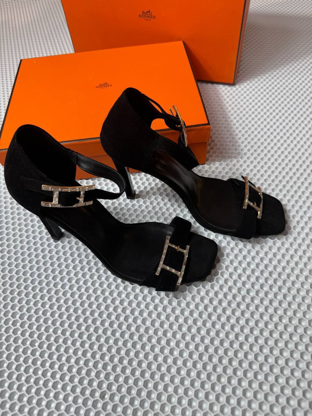 Босоножки Hermes