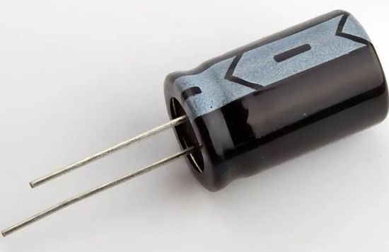 Конденсатор электролитический 3300мкФ 25в 105°С KL / 16х25 / Burnon