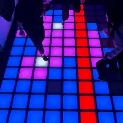Интерактивный светодиодный пол «Арена Pixel battle» 96шт Максимальная комплектация 8,6 кв. м.