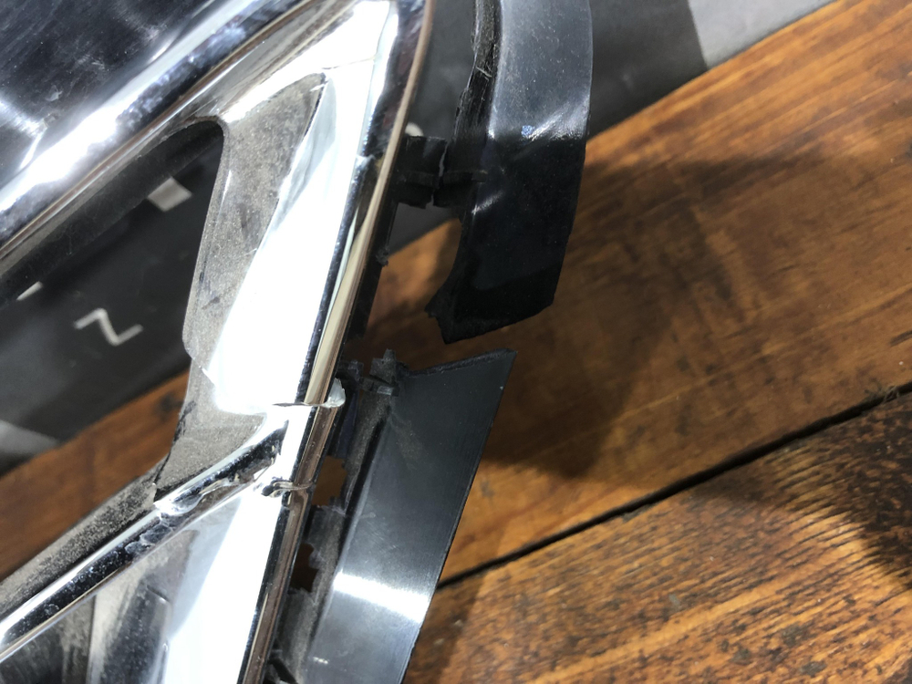 Накладка ПТФ передняя правая Chery Tiggo 8 Pro 21-нв Б/У Оригинал 602001608AA