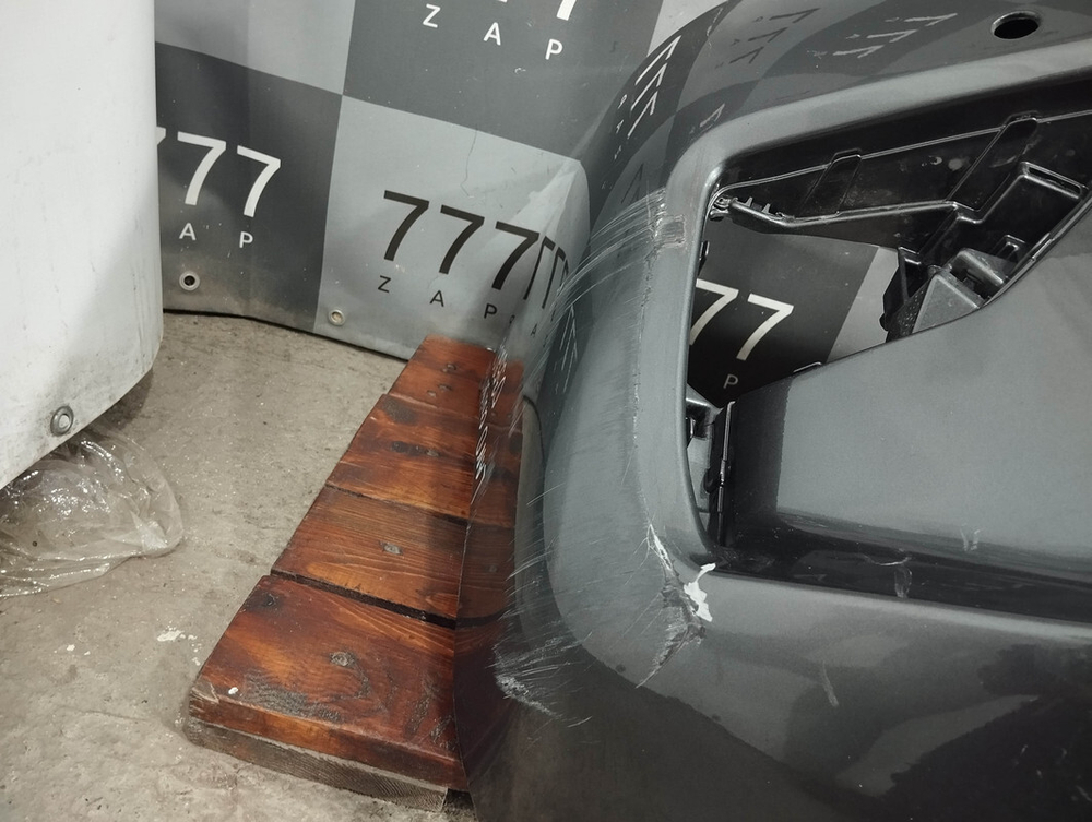 Бампер передний Toyota Land Cruiser Prado 150 17-24 Б/У Оригинал 521196B980