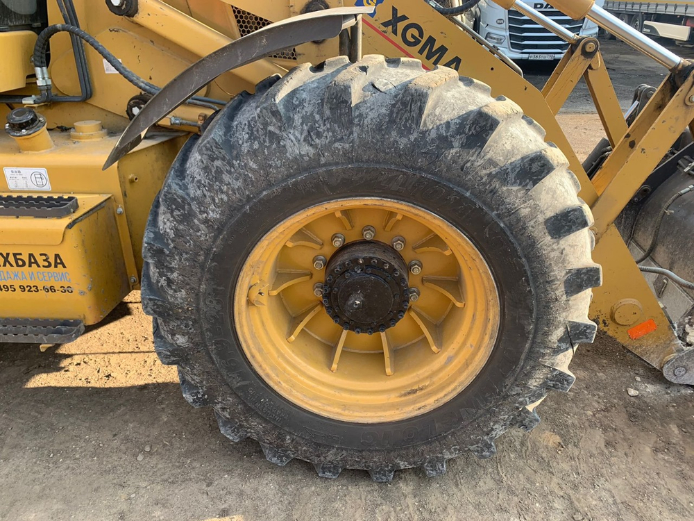 XGMA XG765* Экскаватор-погрузчик XG765H-4TX (Дизельный, 4,8 л, 102 л.с., АТ)