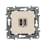 Розетка USB тип А / тип С 3000мА 15Вт - слоновая кость ETIKA Legrand