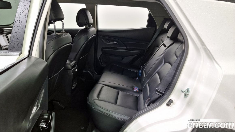 KG Mobility (Ssangyong) Beautiful Korando Бензин 1.5 2WD C5 (08.2021)