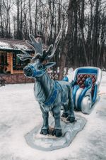новогодняя композиция с подсветкой "Олень с санями"
