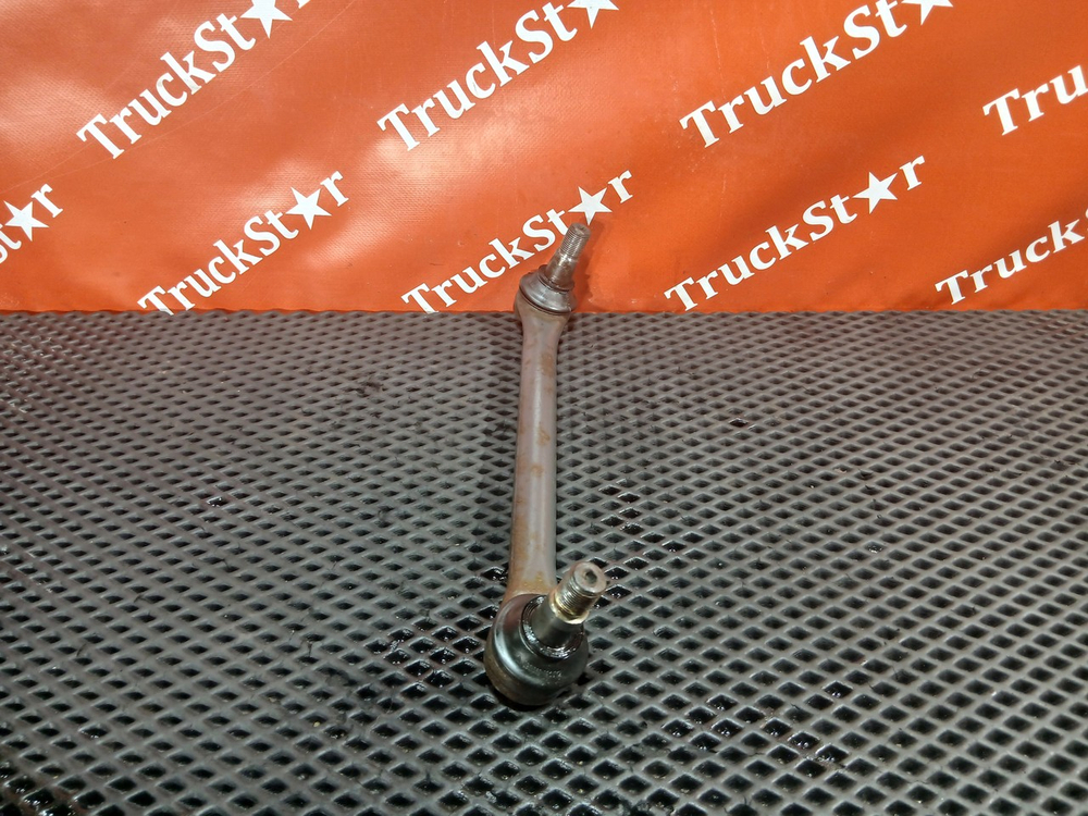 Стойка переднего стабилизатора