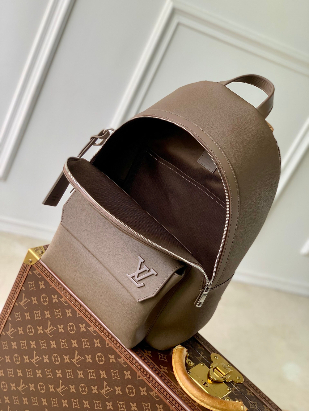 Louis Vuitton Takeoff Backpack