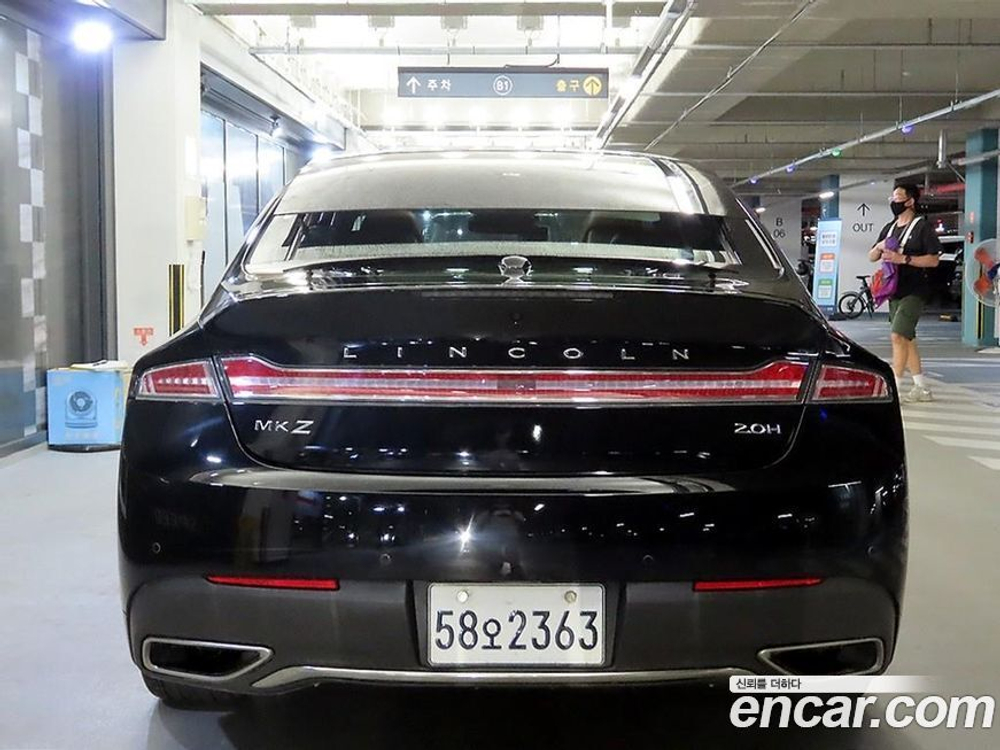 Lincoln New MKZ Hybrid (09.2019)