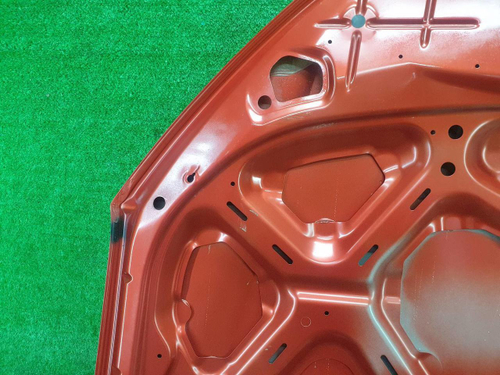 Капот Lada Granta (2018-н.в.)