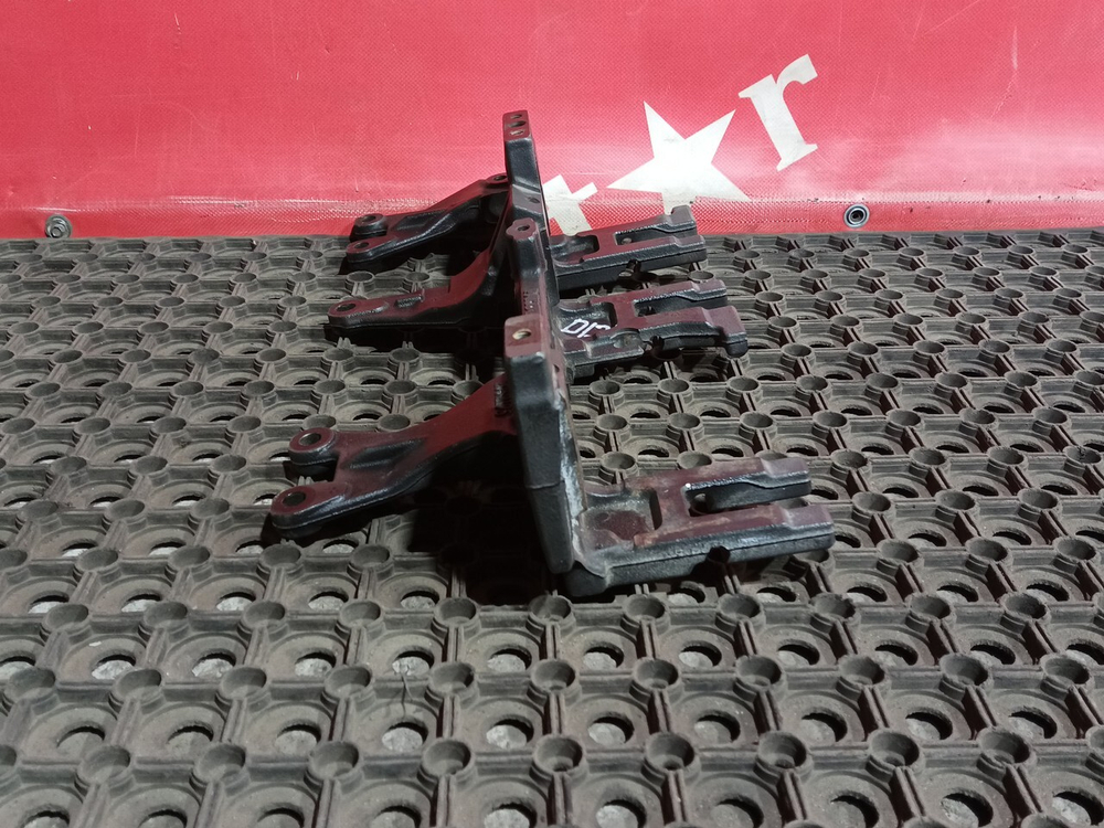 Кронштейн EGR