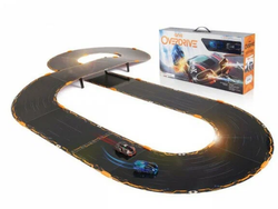 Гоночный трек Anki Overdrive Starter Kit с умными машинками и приложением