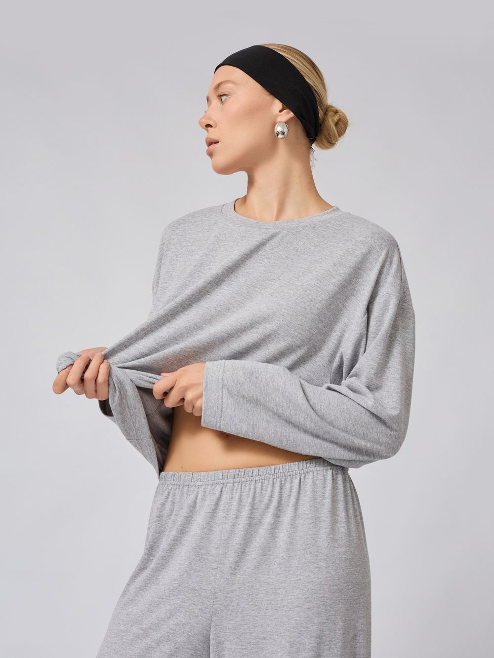 Лонгслив базовый оверсайз из вискозы