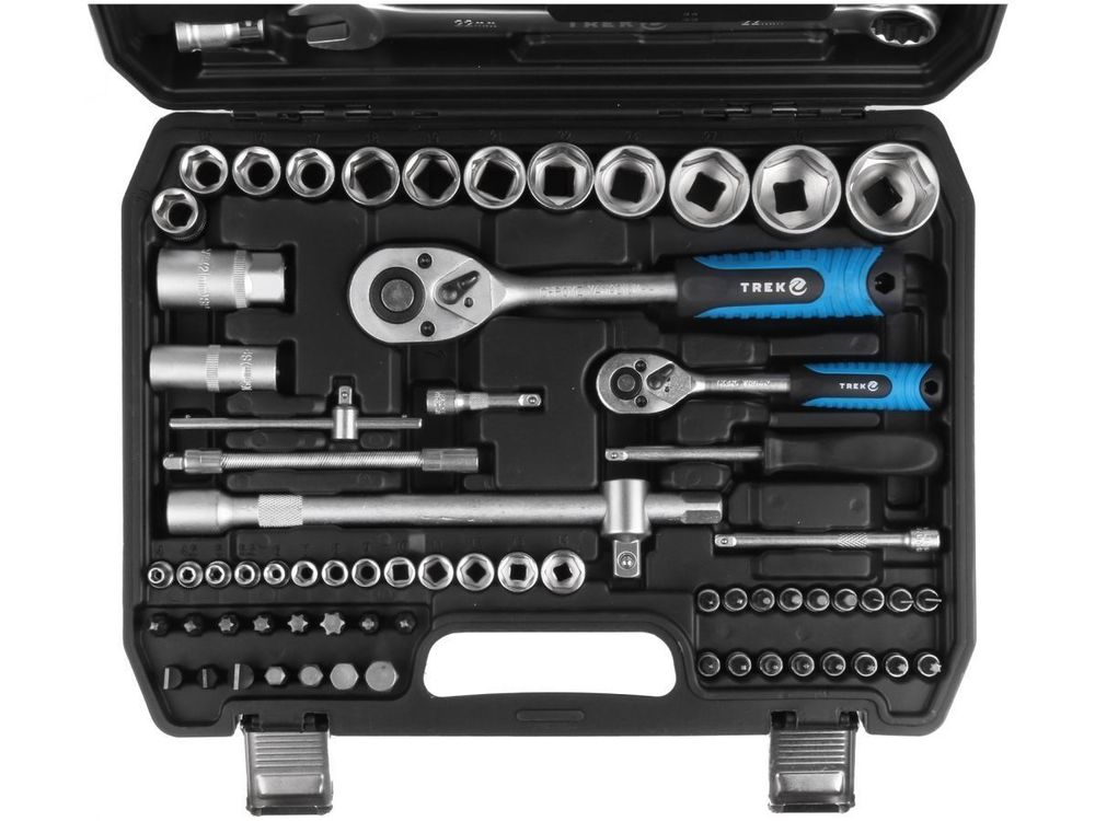 Набор головок и ключей 82 предмета TREK (1/4", 1/2", 6 граней )