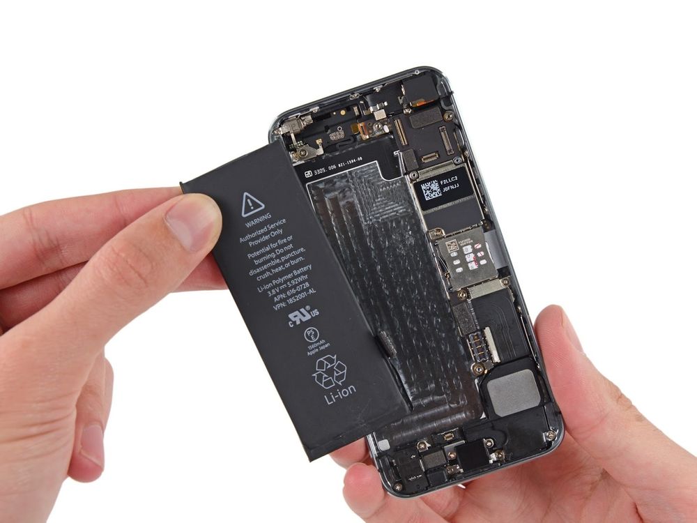 Замена аккумулятора iPhone 5s