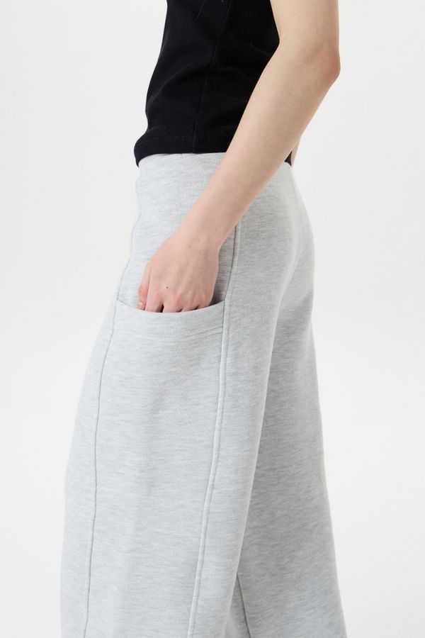 Джоггеры Ground