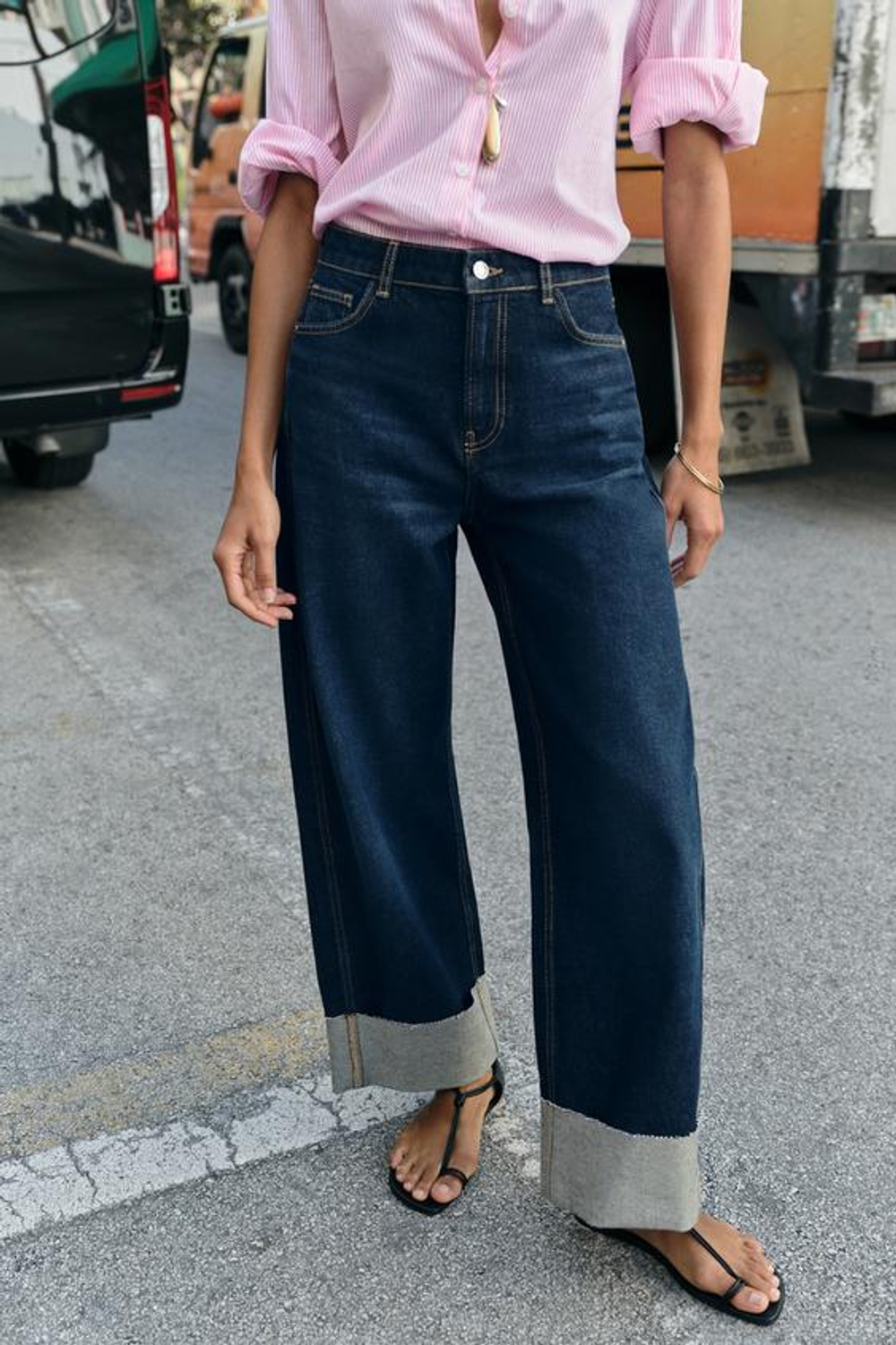 ZARA ДЖИНСЫ Z1975 BARREL СО СРЕДНЕЙ ПОСАДКОЙ И ОТВОРОТАМИ, СИНИЙ