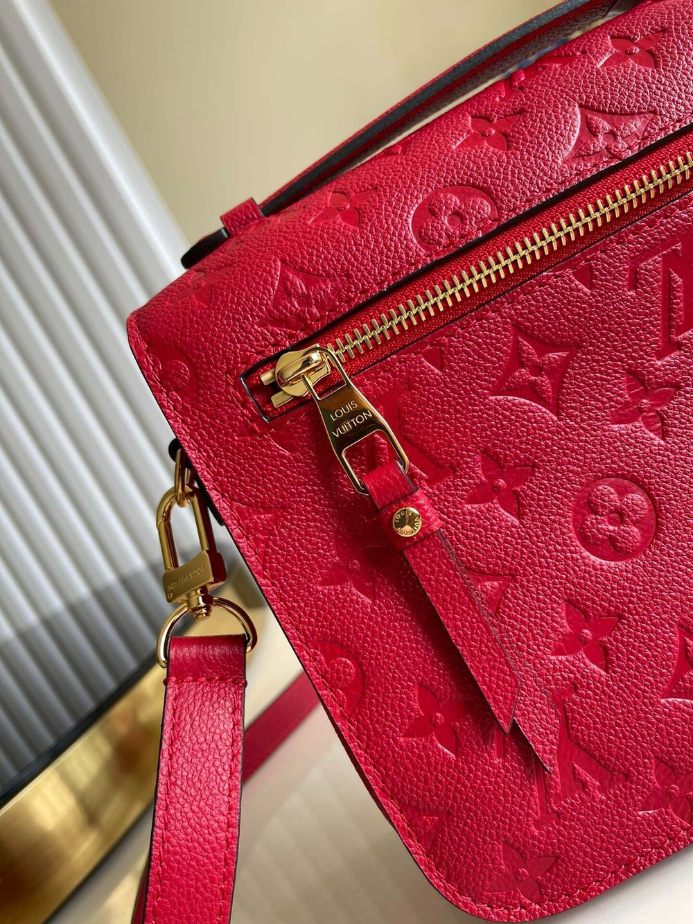 Louis Vuitton Metis