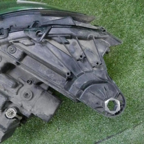 Фара правая Mercedes E W213 (2016-2021) LED