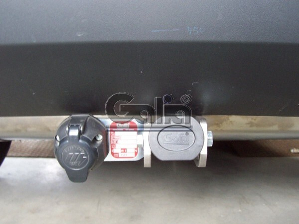 Фаркоп оцинкованный Galia H083C для Hyundai ix35 2010-2015, Kia Sportage 2010-2015(паспорт и сертификат в комплекте)(без электрики)