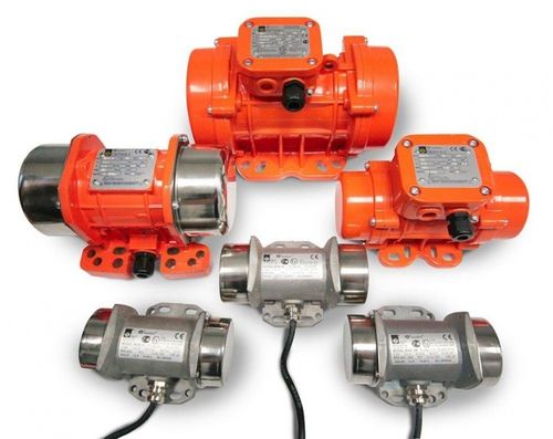 OLI MVE MICRO 21/3 E (1PH) (21/3 M) площадочный вибратор (Single Phase/2 poles/3000 RPM/50 Hz/230 Volt)