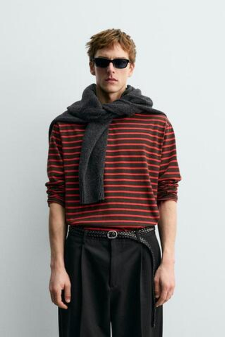 ZARA Х AARON LEVINE ЖАККАРДОВАЯ ФУТБОЛКА В ПОЛОСКУ, КРАСНЫЙ