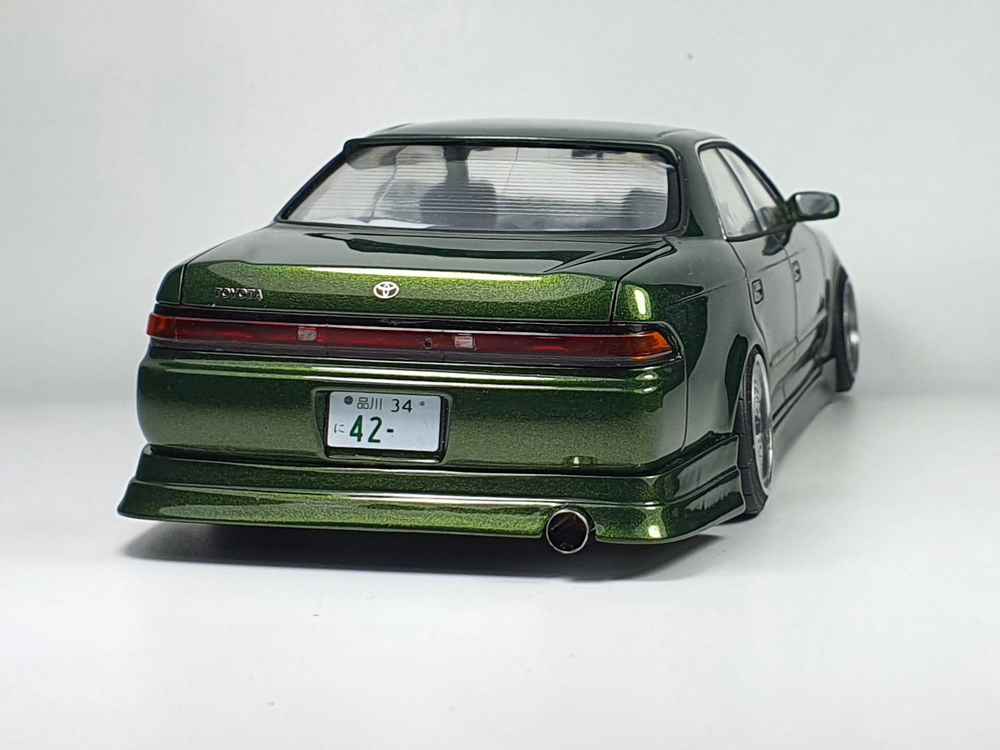 Краска лаковая HobbyLink Lamborghini Verde Ermes/Psyche HP-1105