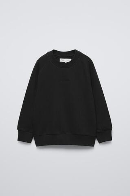 ZARA КОМПЛЕКТ ИЗ ТОЛСТОВКИ И БРЮК-ДЖОГГЕРОВ С ВЫШИВКОЙ, ЧЕРНЫЙ