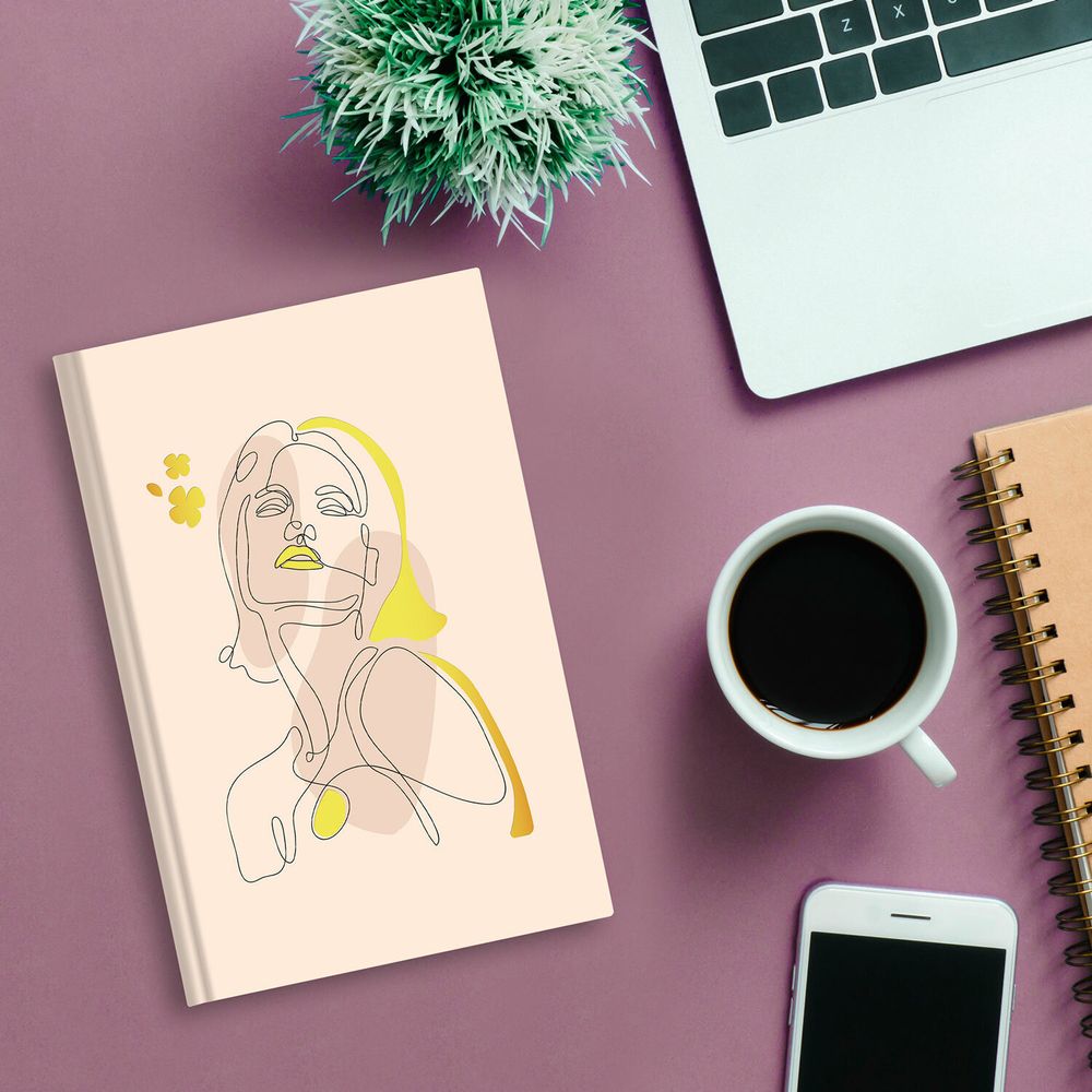 Ежедневник недатированный А5 145х215 мм ламинированная обложка с фольгой 160 л. STAFF "Силуэт" (115565)