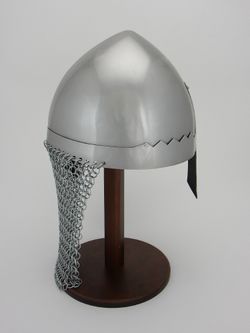 Nautical Шлем назальный с кольчужной защитой