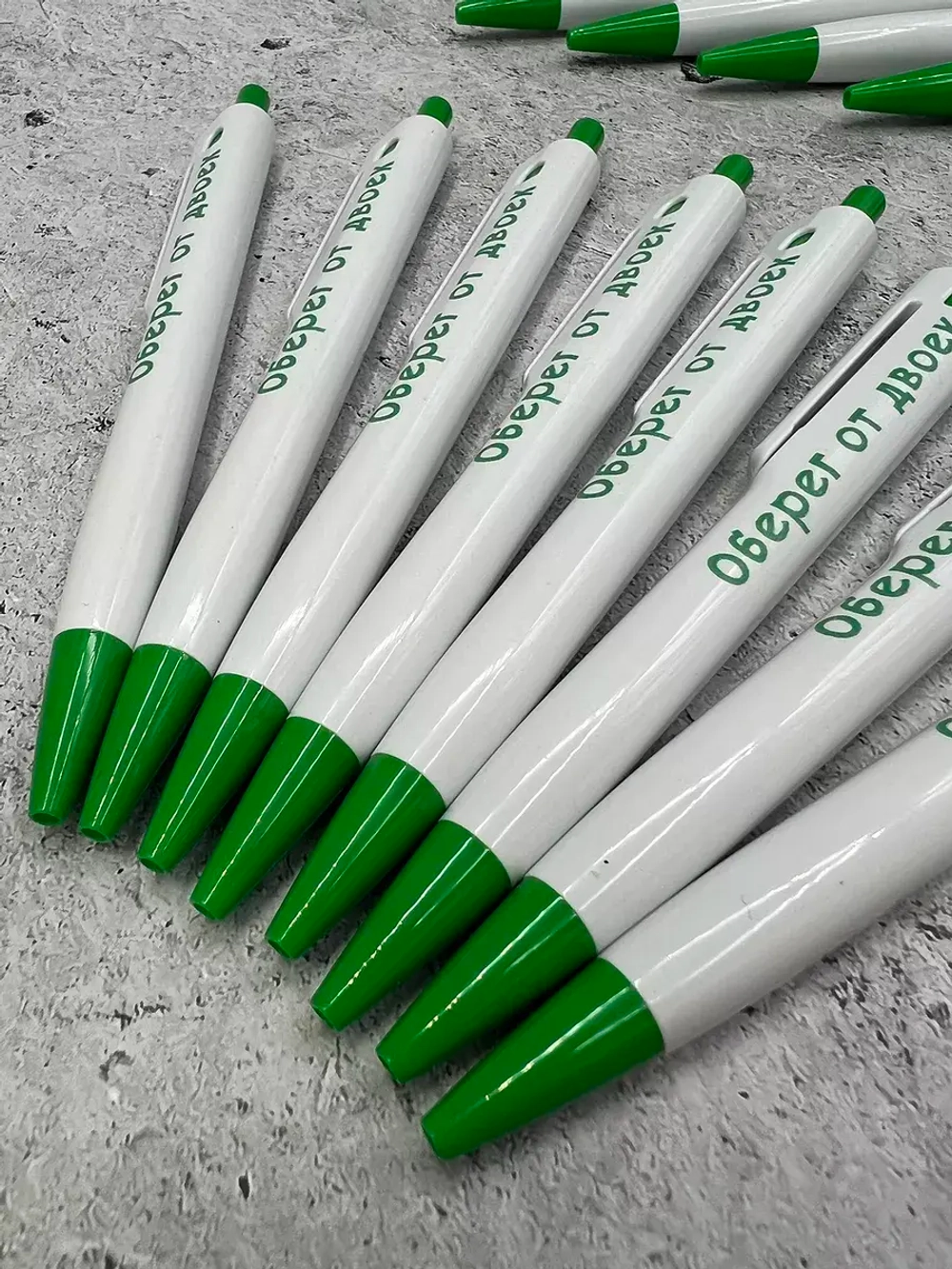 Набор ручек пластиковых для школьников