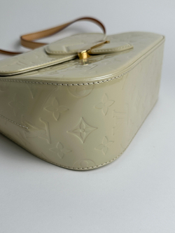 Сумка Louis Vuitton White Monogram Vernis Bellflower