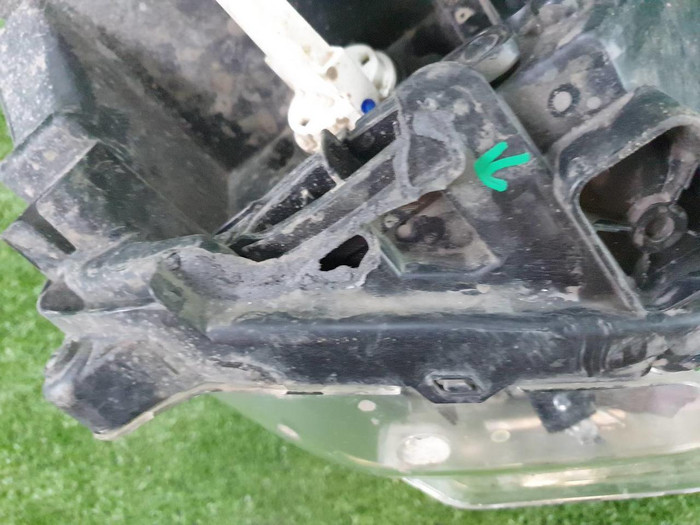 Фара левая Hyundai Santa Fe 4 TM (2018-2021) LED