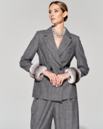 Жакет со съемными манжетами из меха шиншиллы