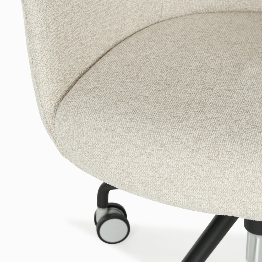 Офисное кресло Chico Wheels