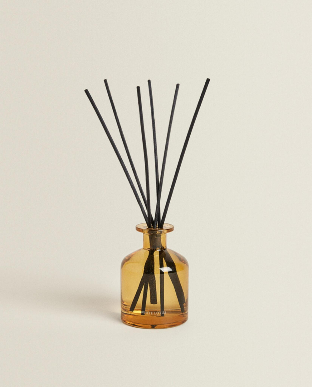 Zara Home WHITE LOTUS REED DIFFUSERS — ароматический диффузор с тростниковыми палочками, Белый Лотос, 250 мл