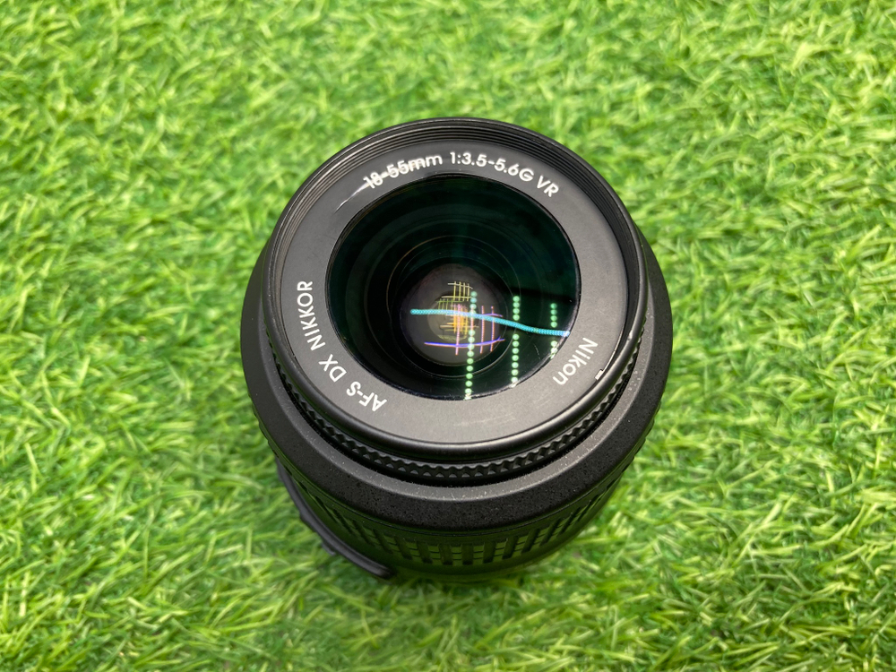 Nikon D5300 kit 18-55mm VR 6.500 кадров