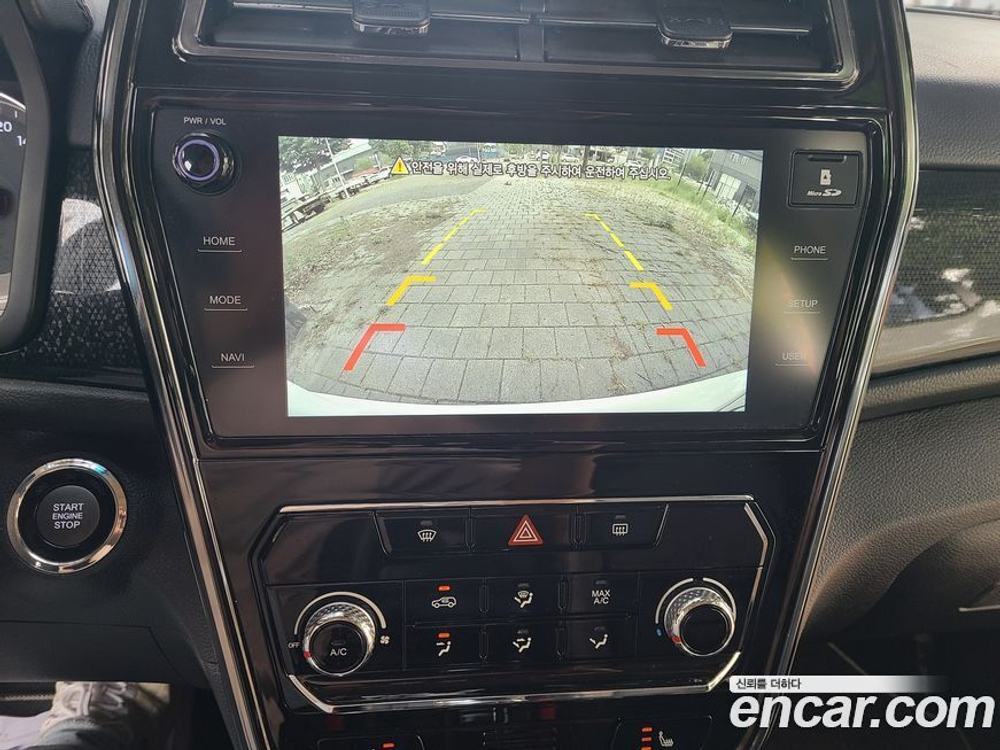 KG Mobility (Ssangyong) Very New Tivoli Бензин 1.5 2WD (06.2020)