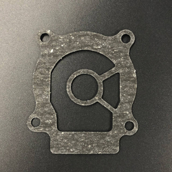 Прокладка под пластину помпы охлаждения Suzuki DT25-40, DF40-50, DF40-60(A) (Kacawa)