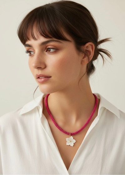 Шнур фуксия и натуральный перламутр