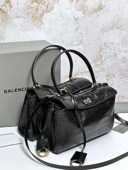 BALENCIAGA RODEO HANDBAG с крокодиловым тиснением, черная