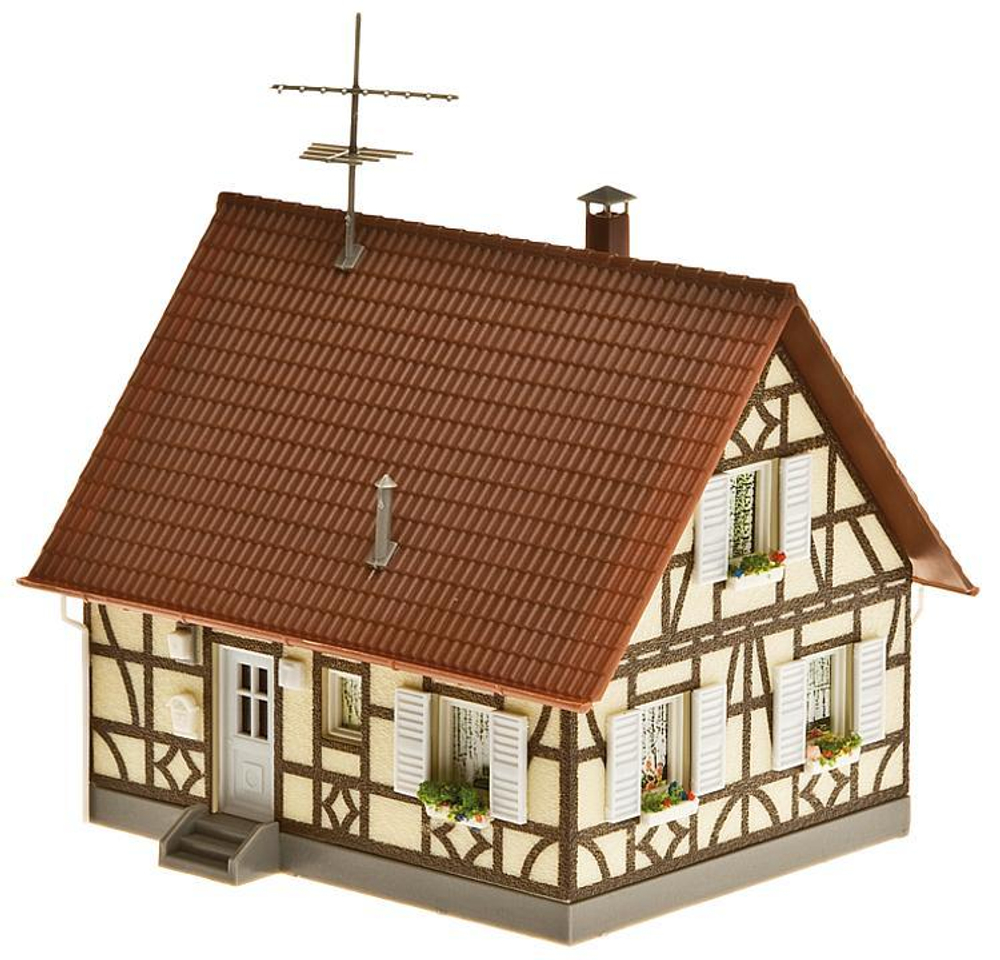 Деревянно-кирпичный дом для одной семьи, Ep.III