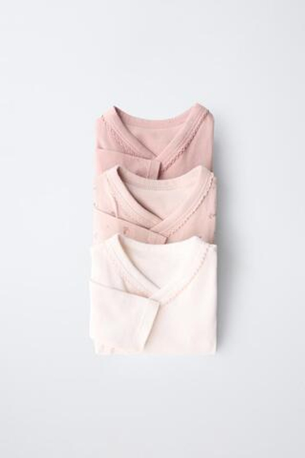 ZARA НАБОР ИЗ ТРЕХ БОДИ-КИМОНО С ЦВЕТОЧНЫМ ПРИНТОМ, РОЗОВЫЙ